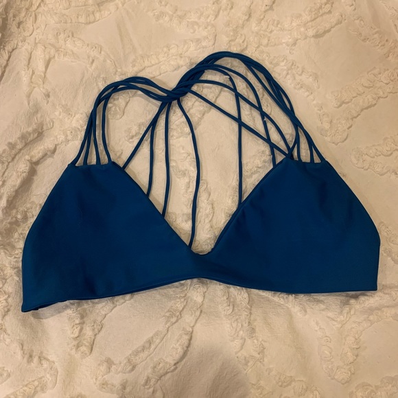 Mikoh Banyans Top in Blue - Picture 3 of 3